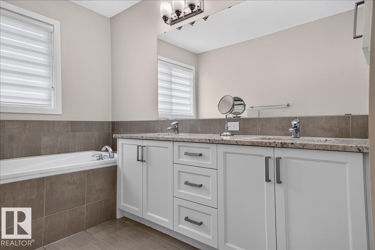 2709 Collins Crescent SW - Image 48