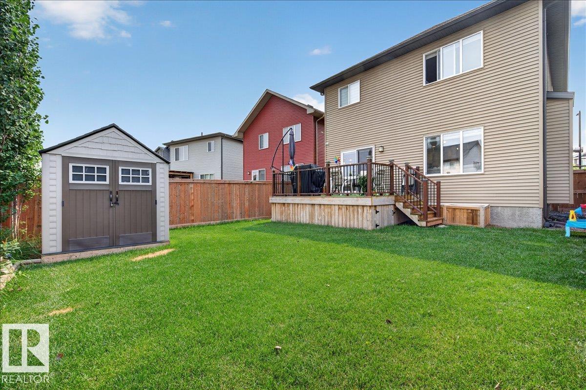 2709 Collins Crescent SW - 53