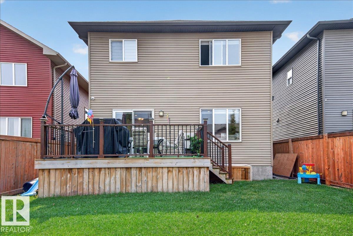 2709 Collins Crescent SW - 54