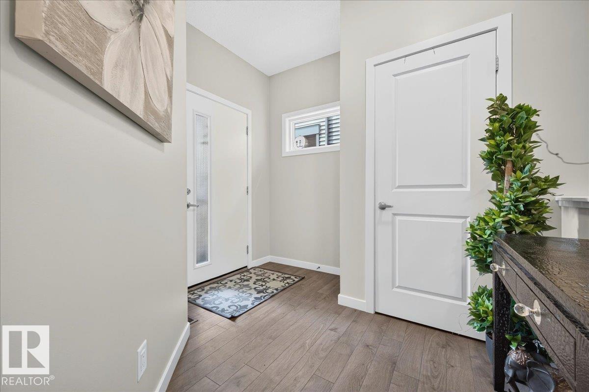 2709 Collins Crescent SW - Image 7