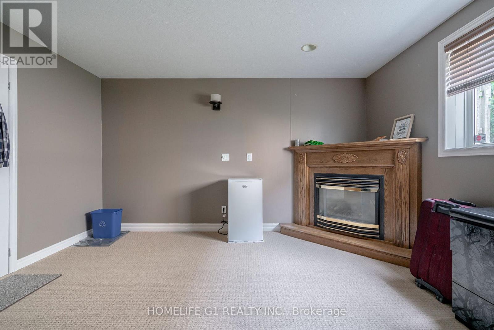 165 ELLISON AVENUE - 12