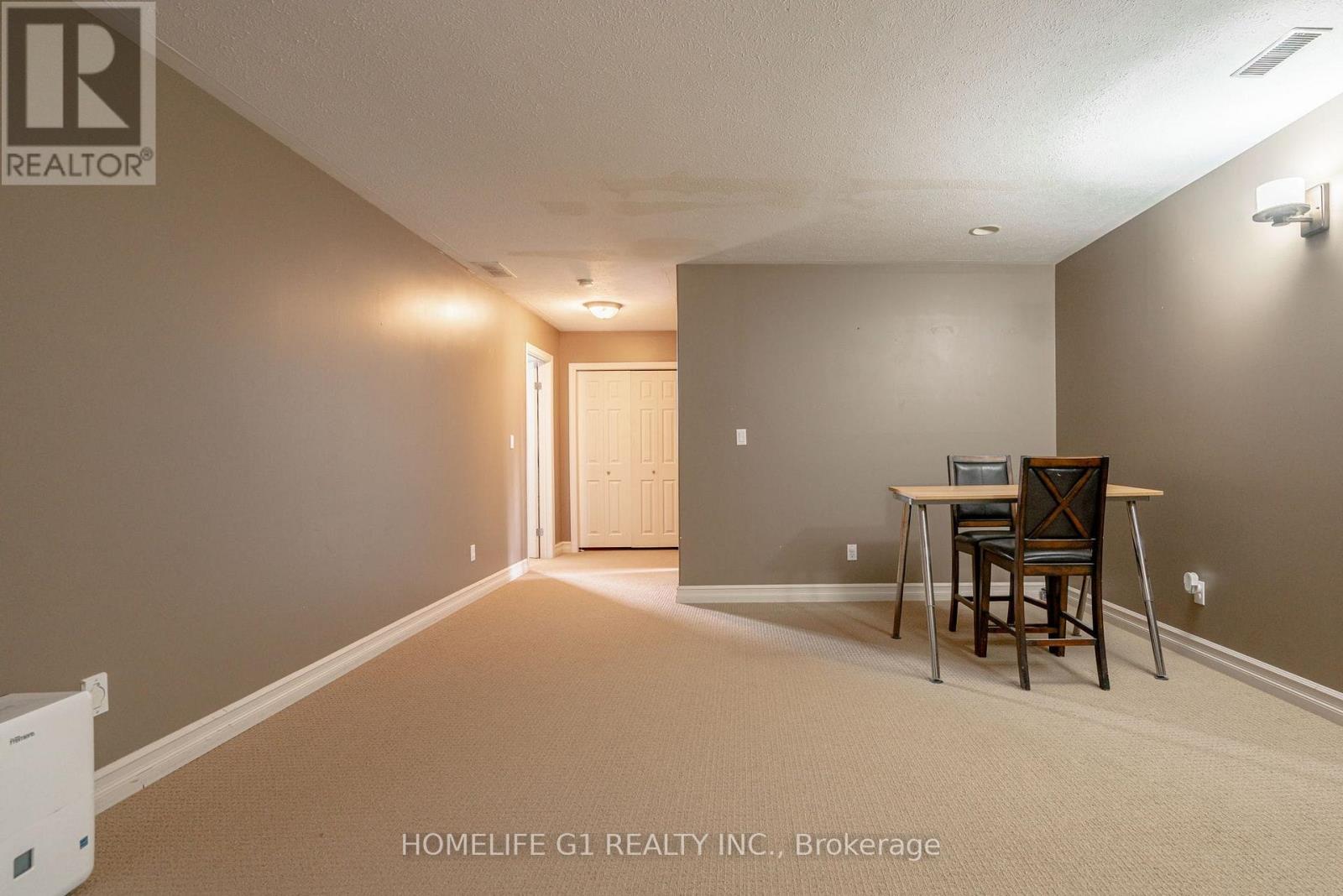 165 ELLISON AVENUE - 24