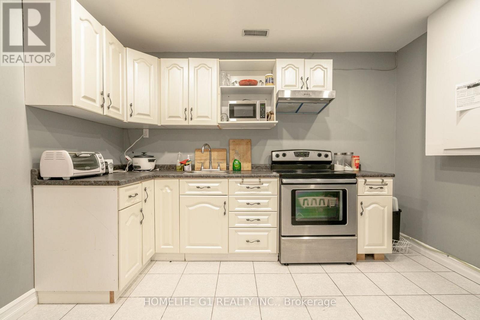 165 ELLISON AVENUE - 30