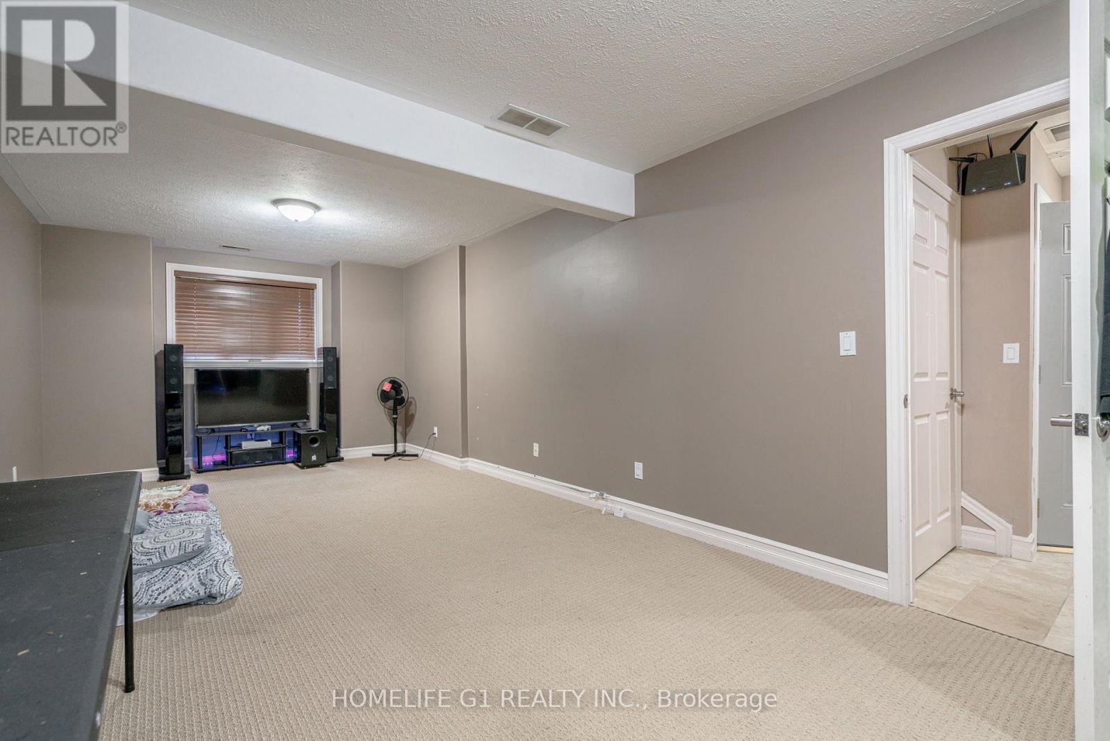 165 ELLISON AVENUE - 33