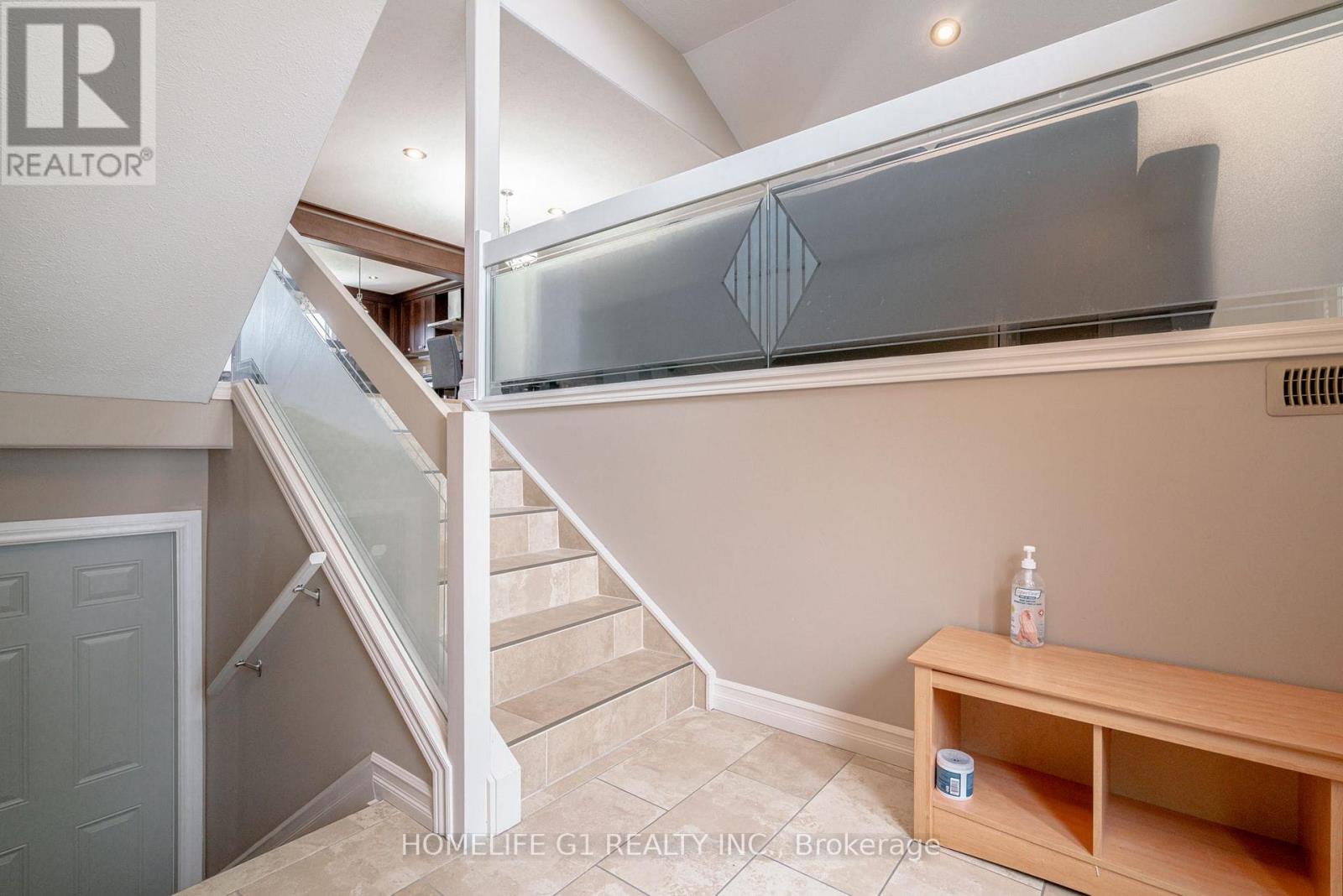 165 ELLISON AVENUE - 6