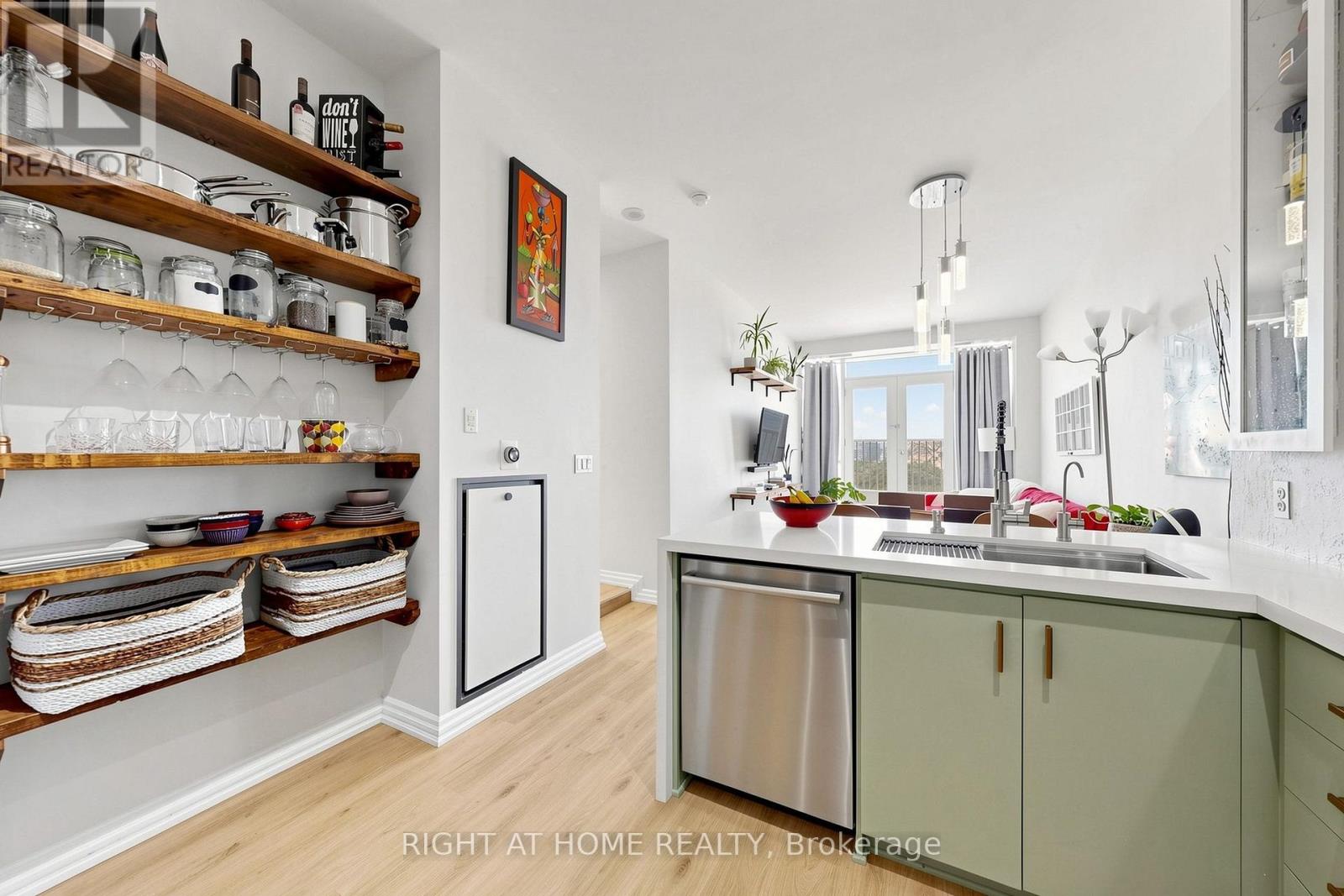 #1104 797 DON MILLS ROAD - 13
