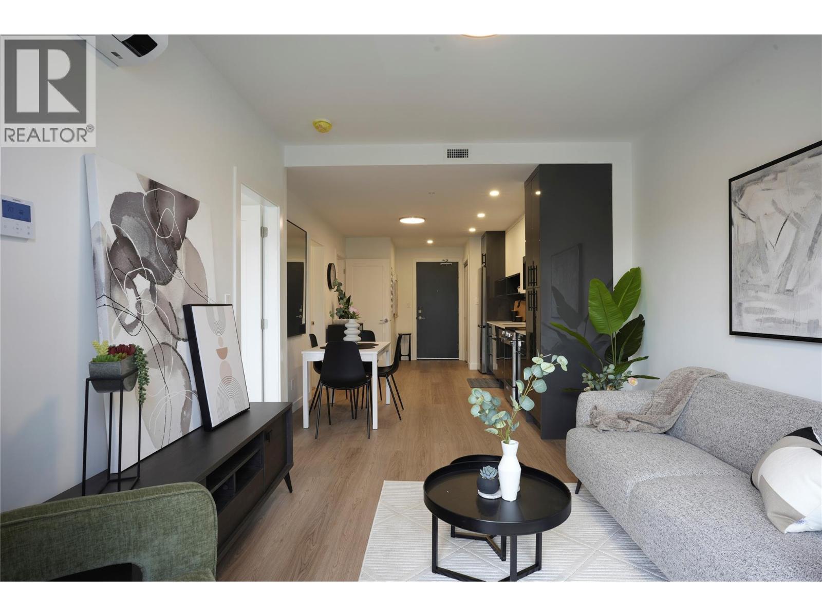 #214 1380 Pridham Avenue - 2