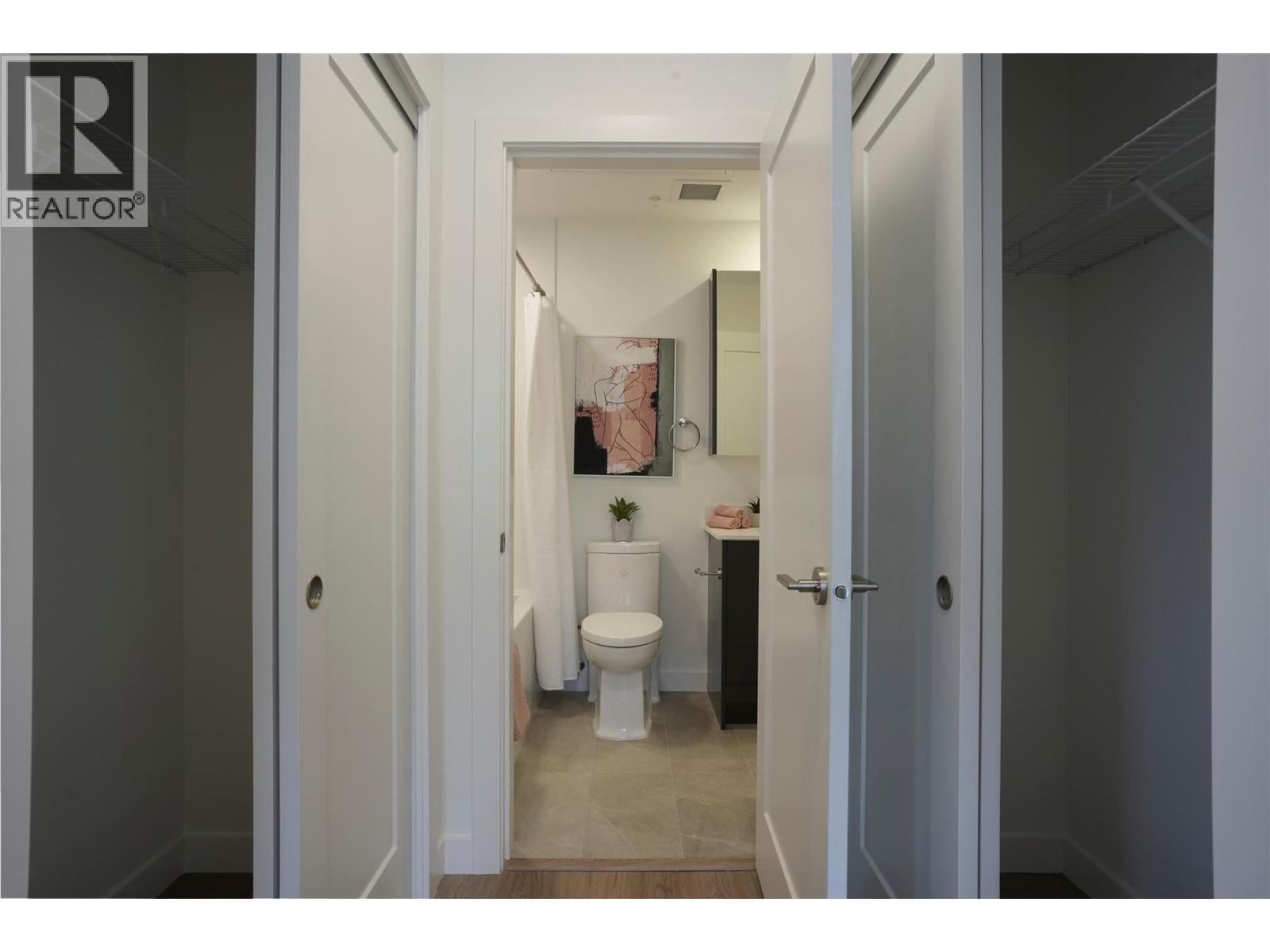 #214 1380 Pridham Avenue - 6