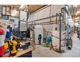 1829 Adelaide Street N, London North, ON N5X0E3 Photo 40