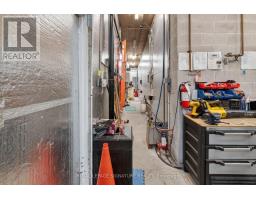 1829 Adelaide Street N, London North, ON N5X0E3 Photo 45