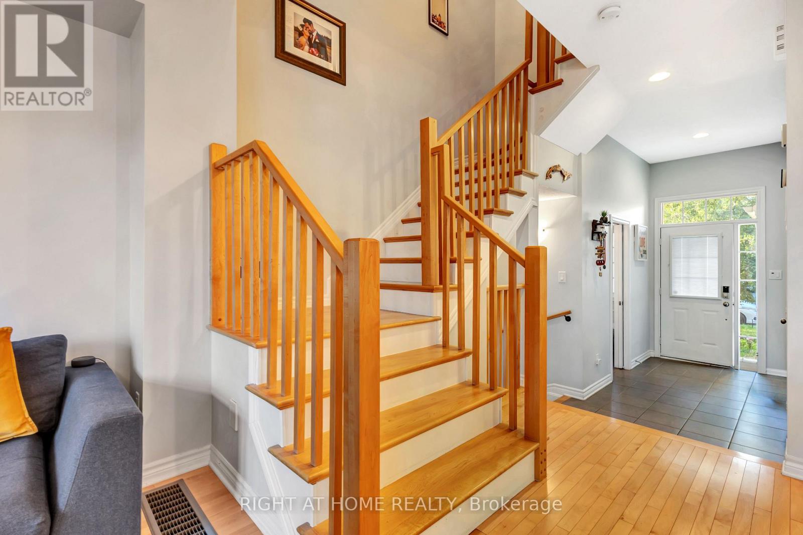 356 KINGBROOK DRIVE - 11