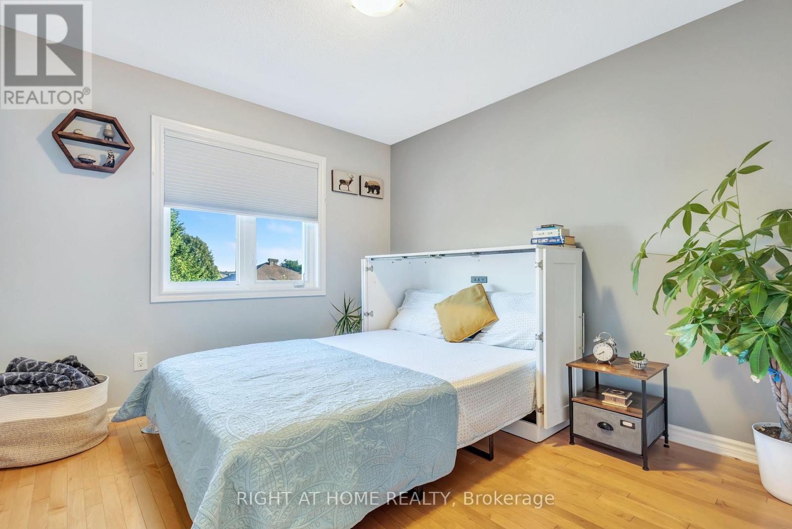 356 KINGBROOK DRIVE - 13