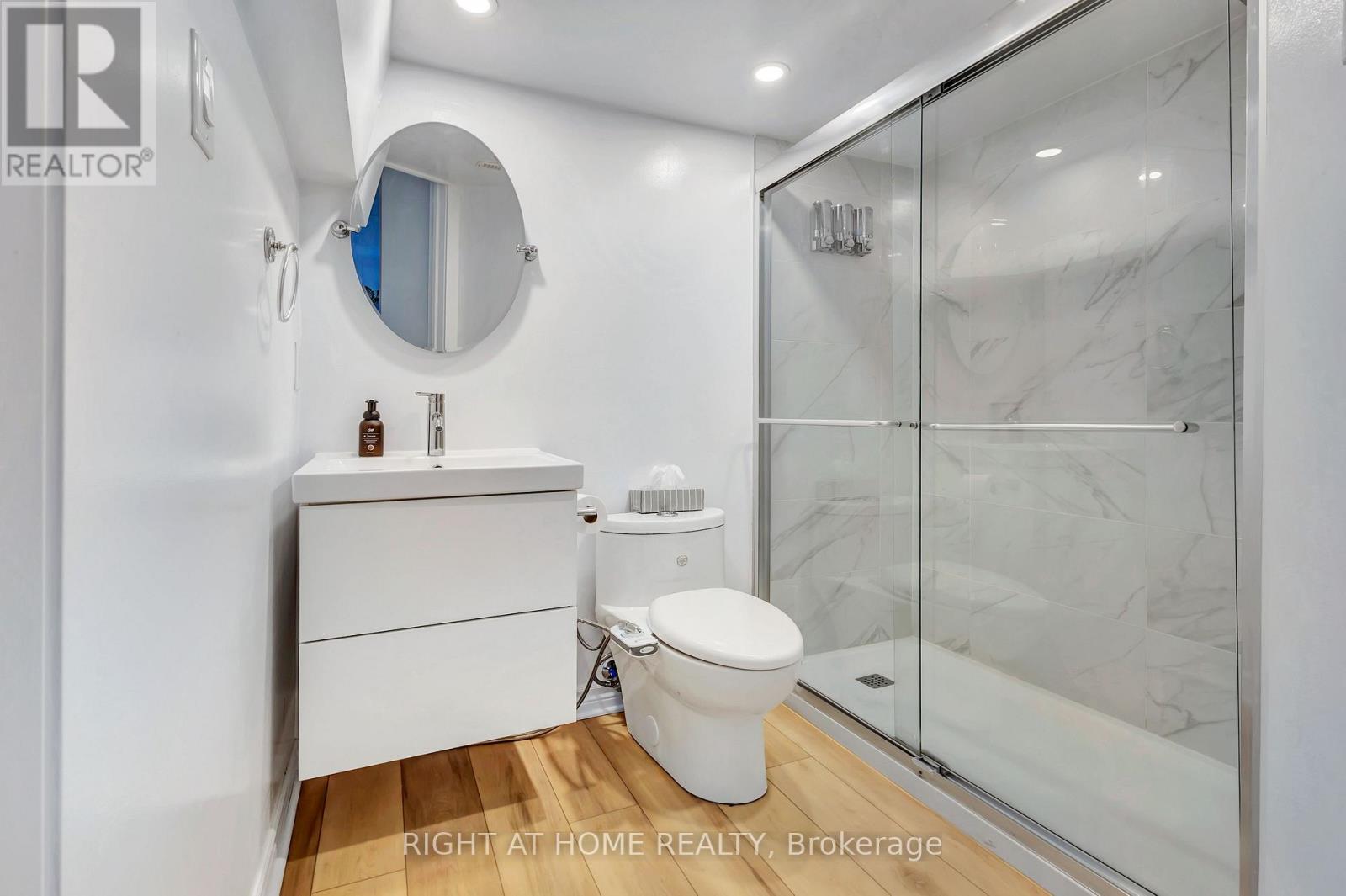 356 KINGBROOK DRIVE - 18
