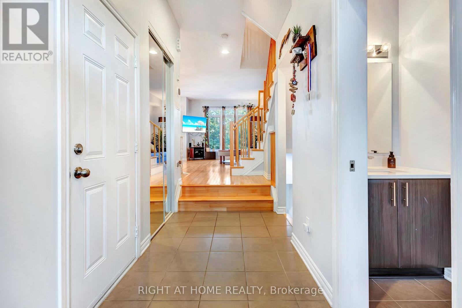 356 KINGBROOK DRIVE - 4