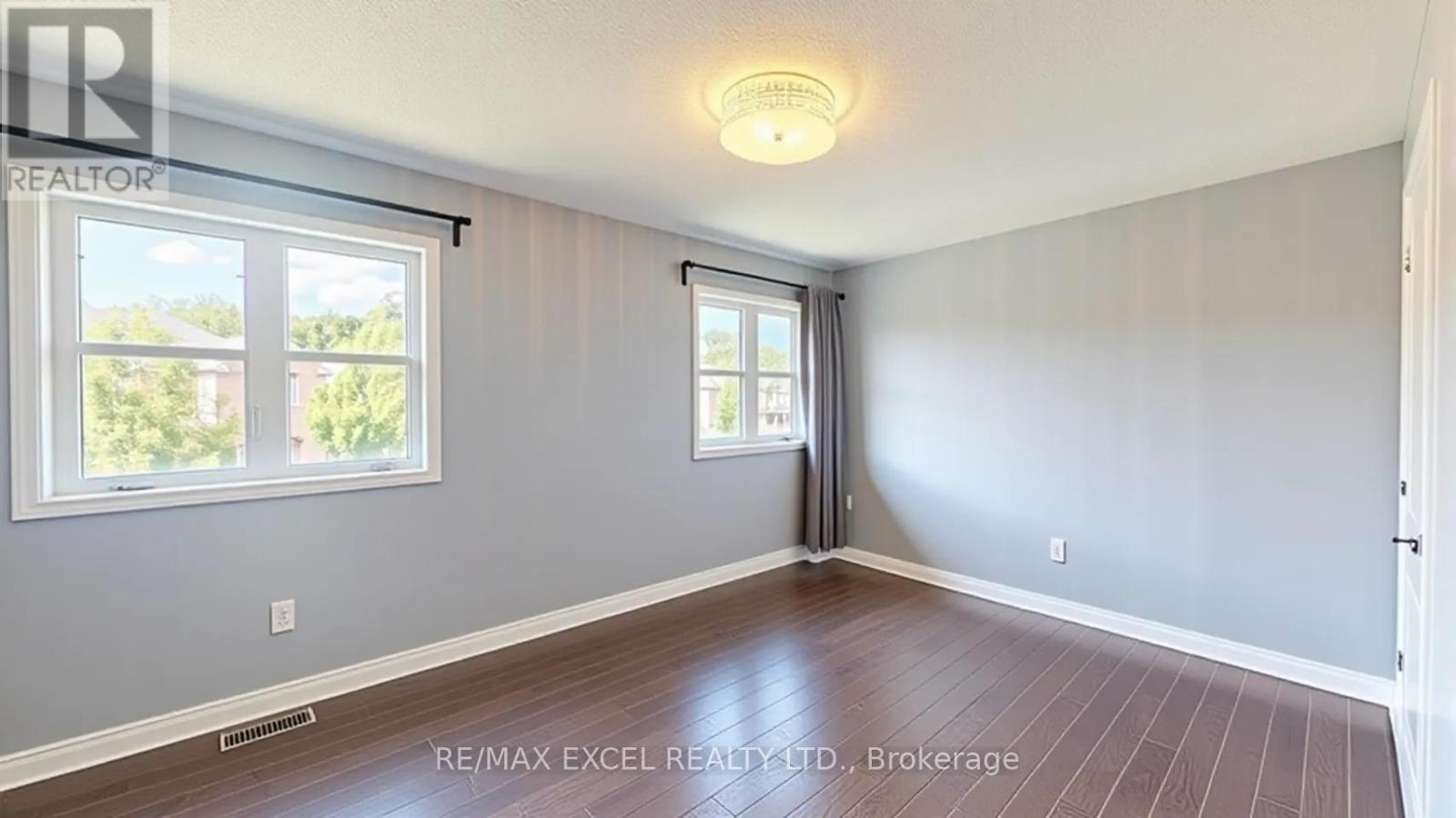 221 DELBERT CIRCLE - 28