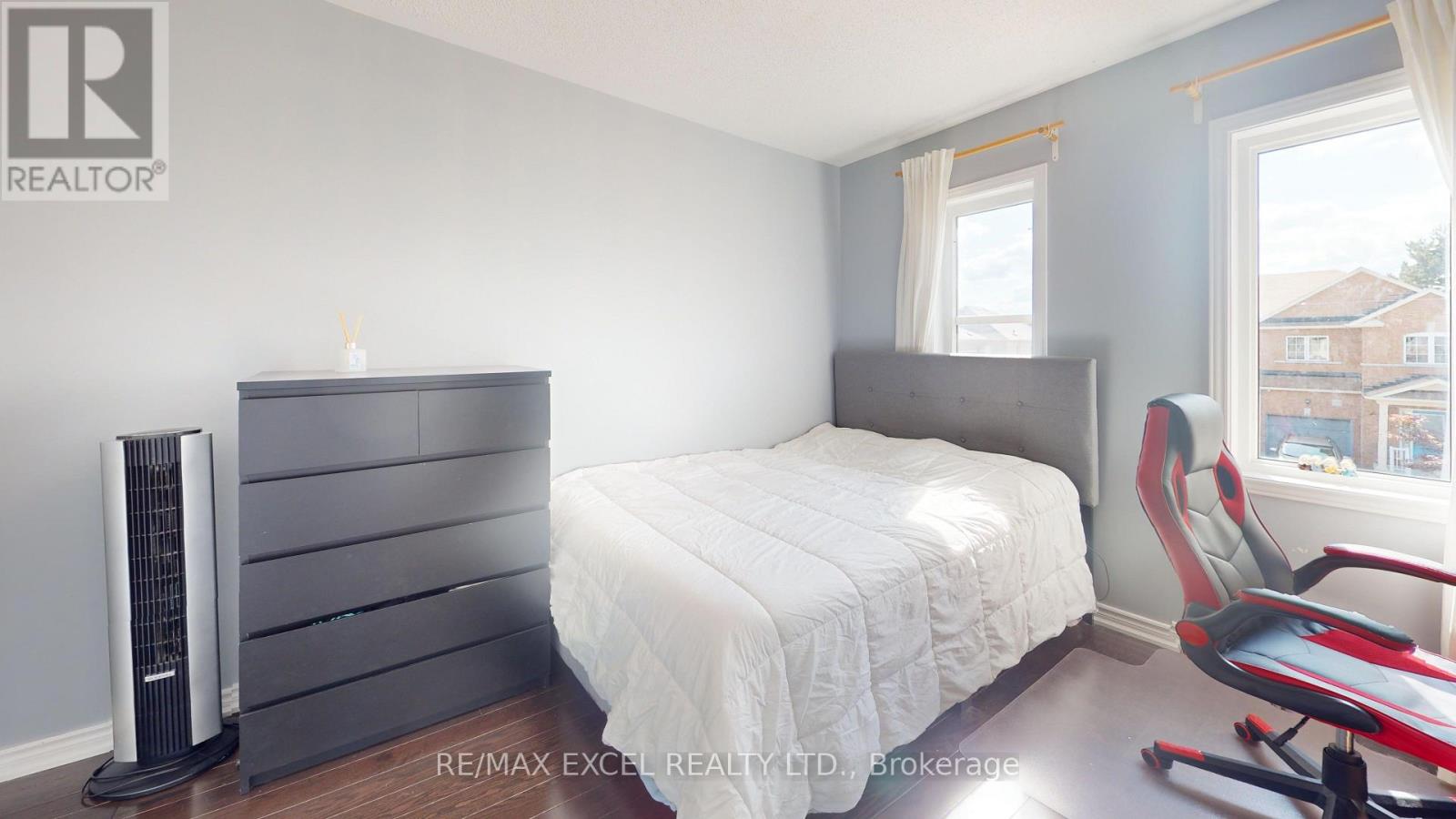 221 DELBERT CIRCLE - 31