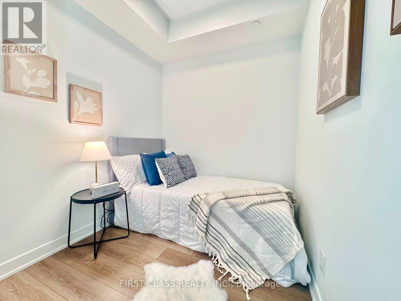 #1201 8119 BIRCHMOUNT ROAD - 13
