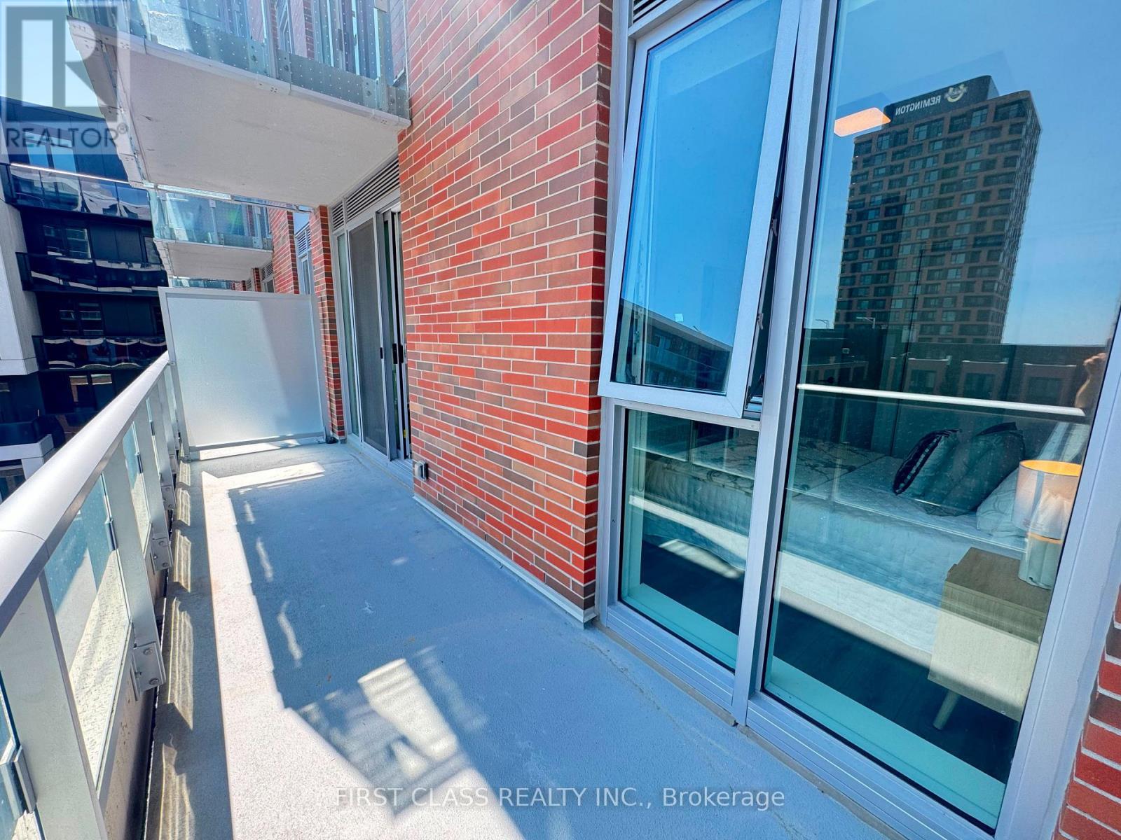 #1201 8119 BIRCHMOUNT ROAD - 18