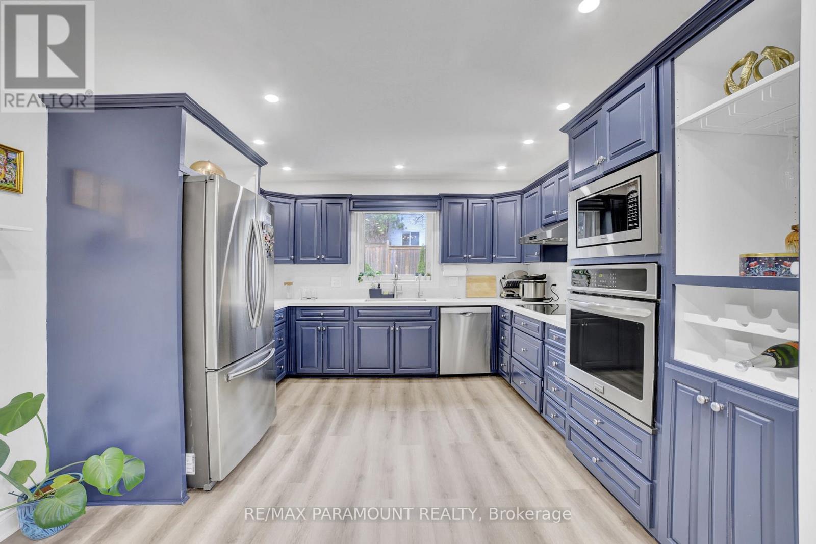 2641 CAVENDISH DRIVE - 12