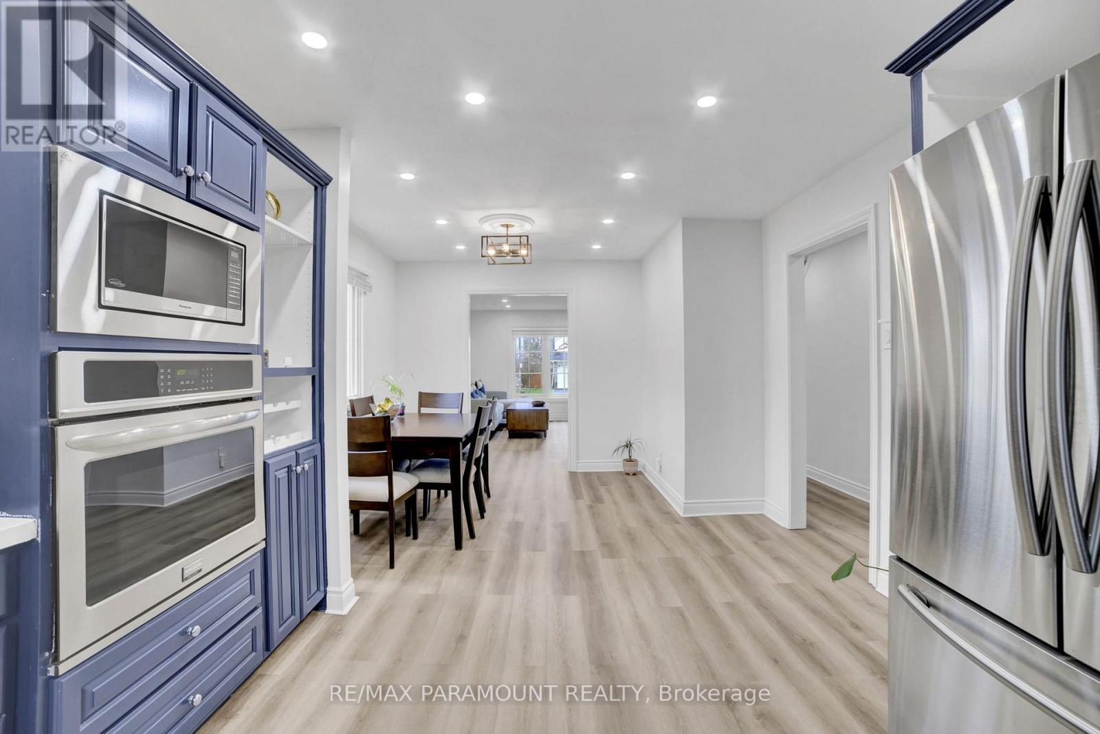 2641 CAVENDISH DRIVE - 16