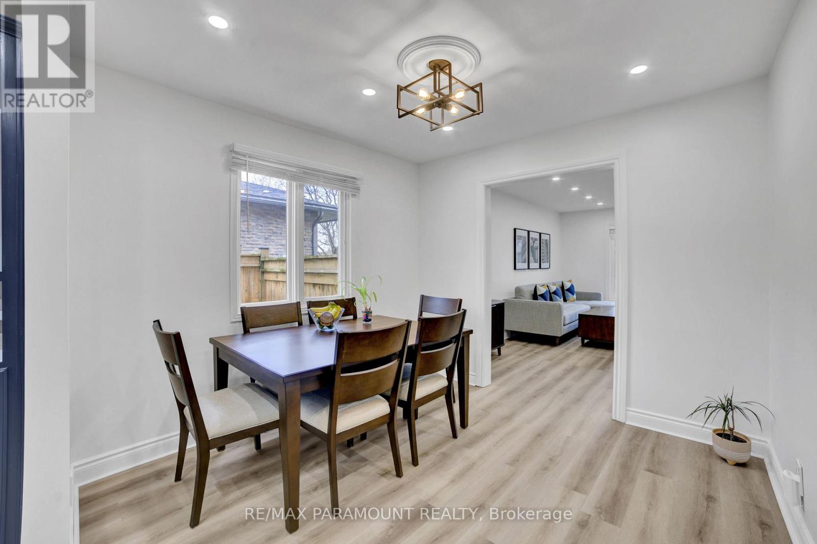 2641 CAVENDISH DRIVE - 18
