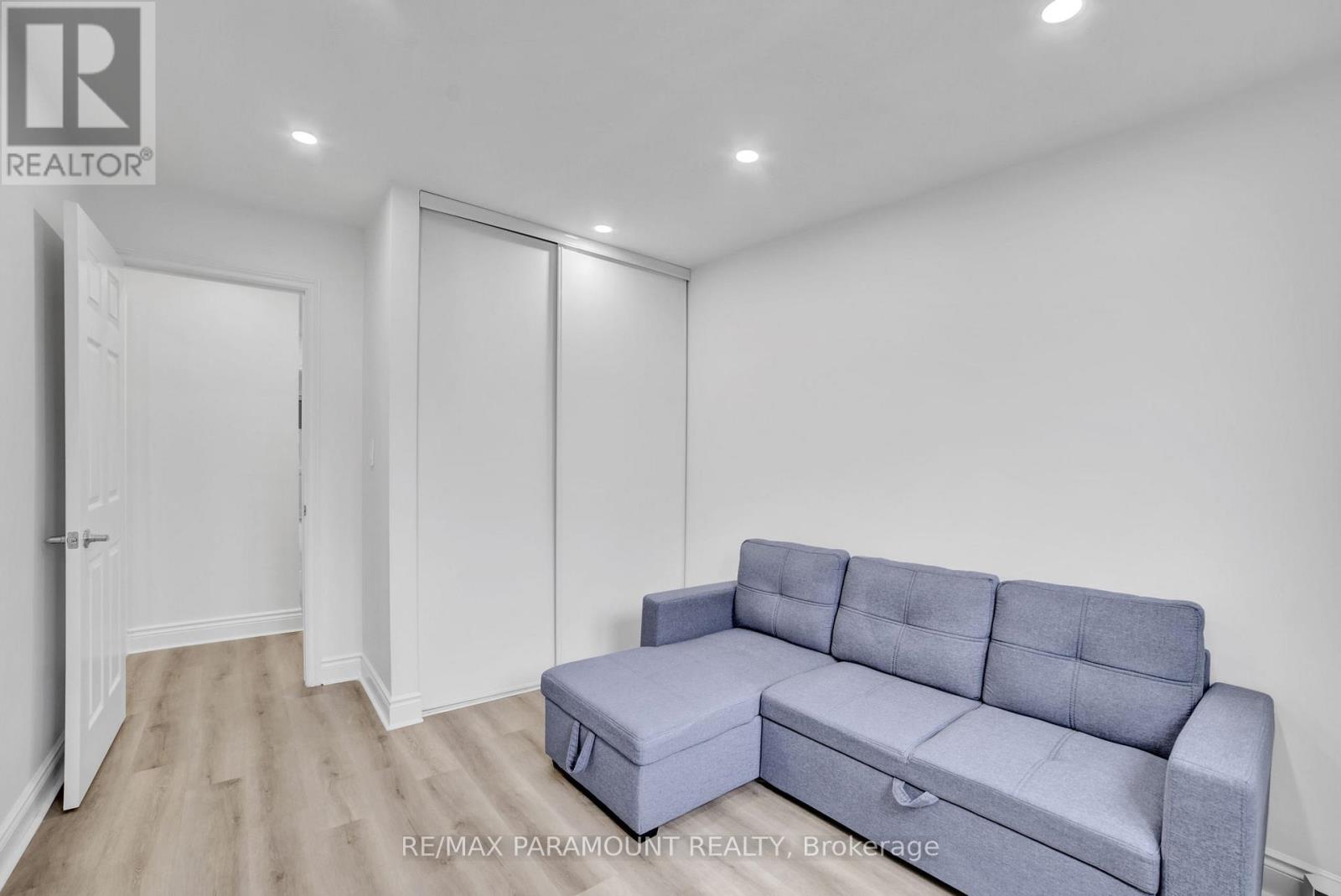 2641 CAVENDISH DRIVE - 30