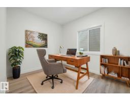 Bedroom 4 - 1315 11 Av Nw, Edmonton, AB T6T2W3 Photo 8