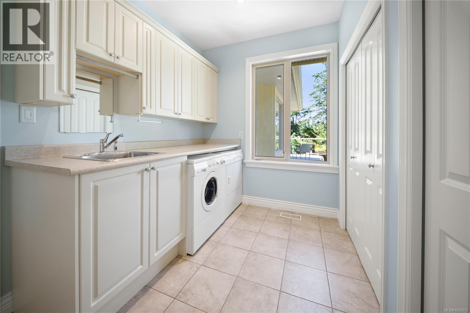 3595 Elginwood Pl - 61