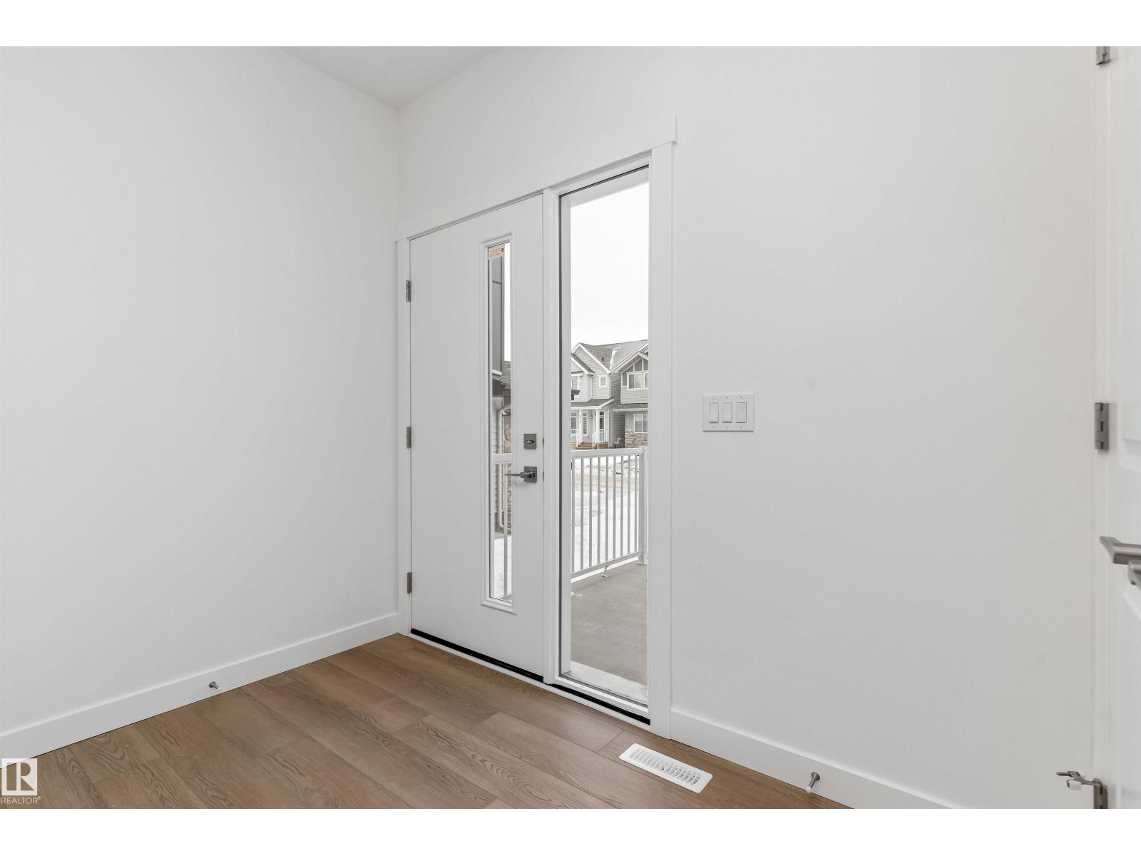 2728 194 ST NW, The Uplands, Edmonton photo 2