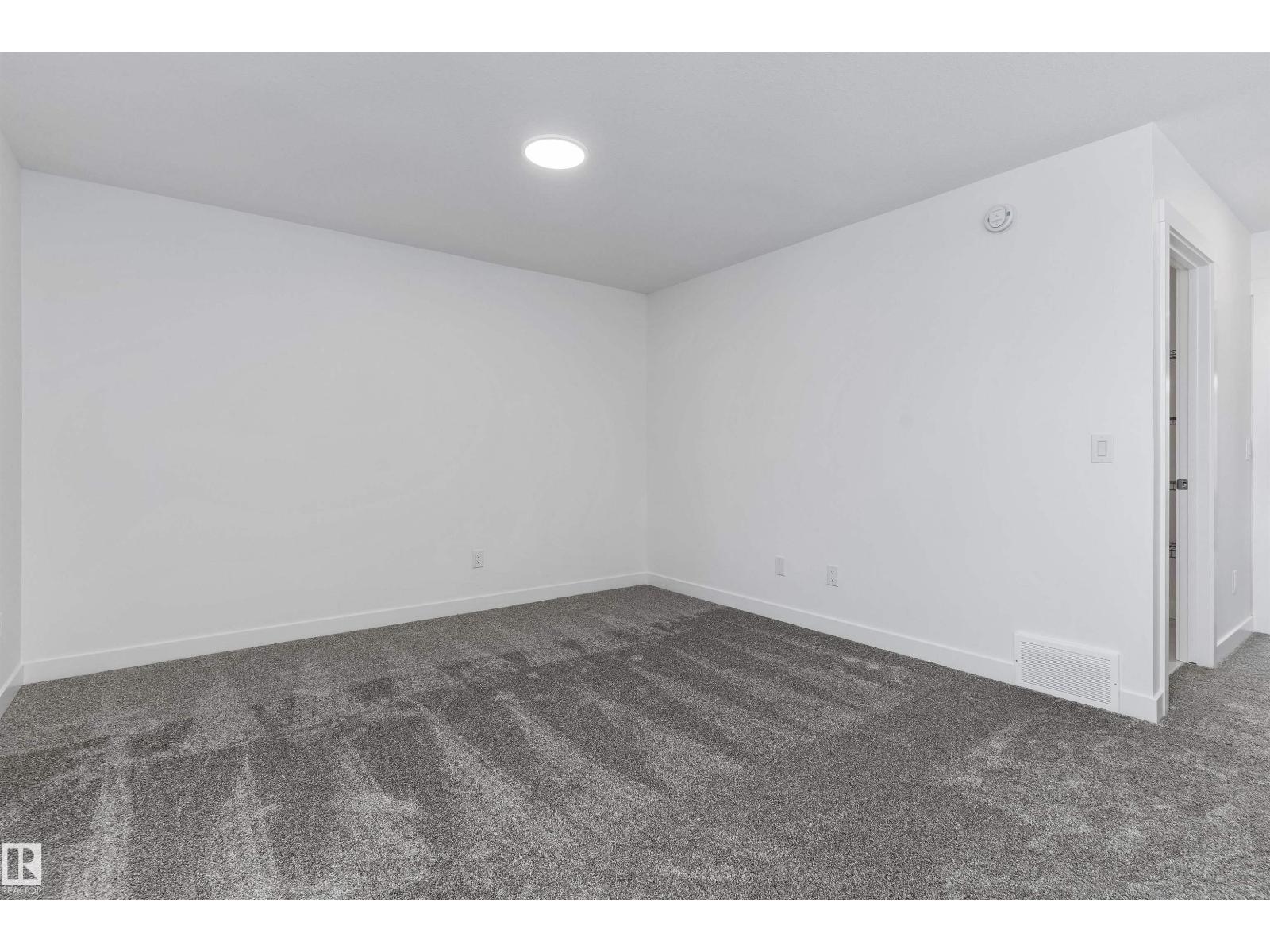 2728 194 ST NW - 32