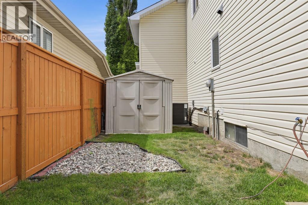 135 Douglas Woods Hill SE - 38