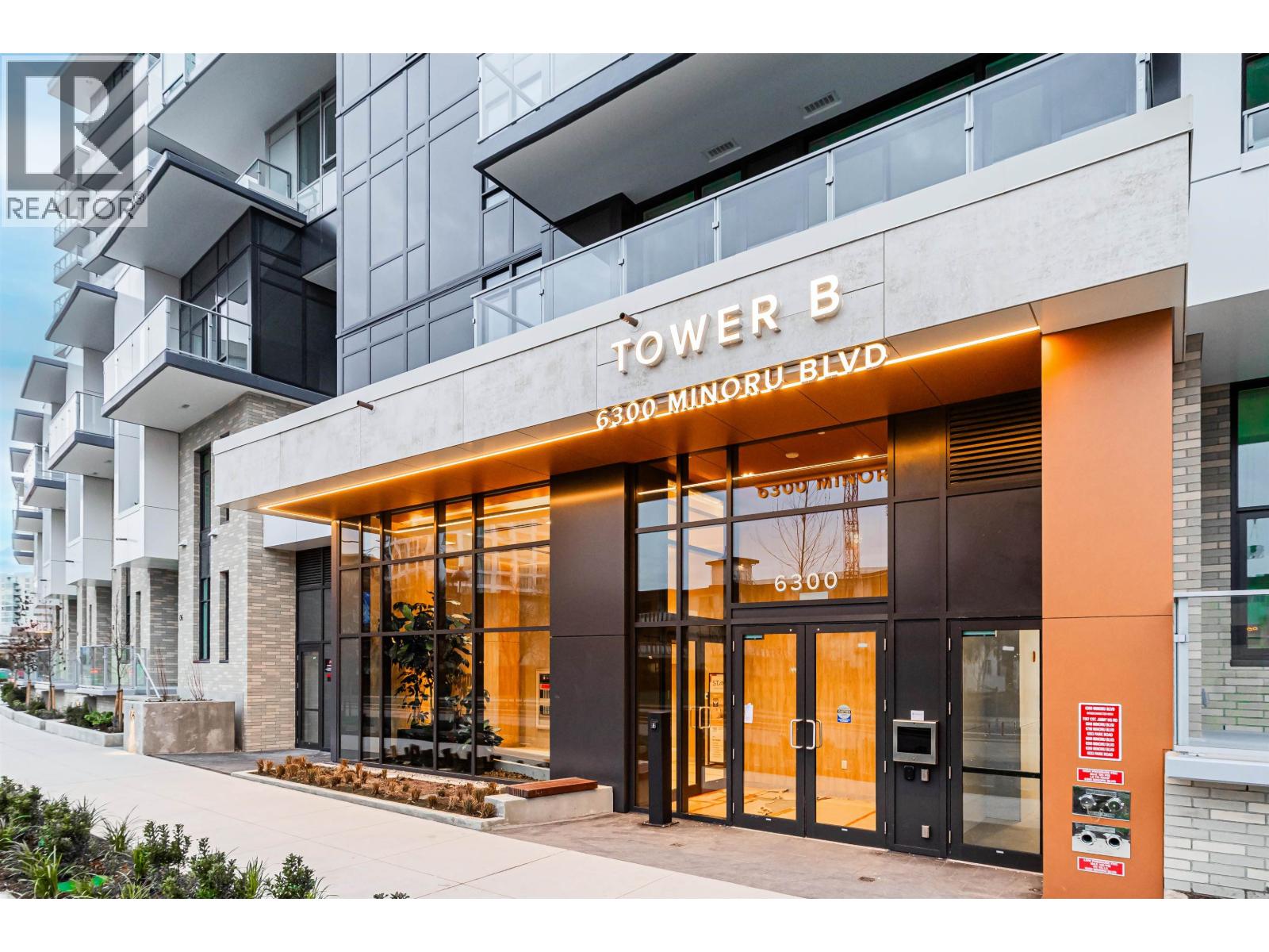 1 Bed, 1 Bath Apartment for Sale in Richmond – 528 6300 MINORU BOULEVARD, Richmond – MLS# R3149255 - Image 2