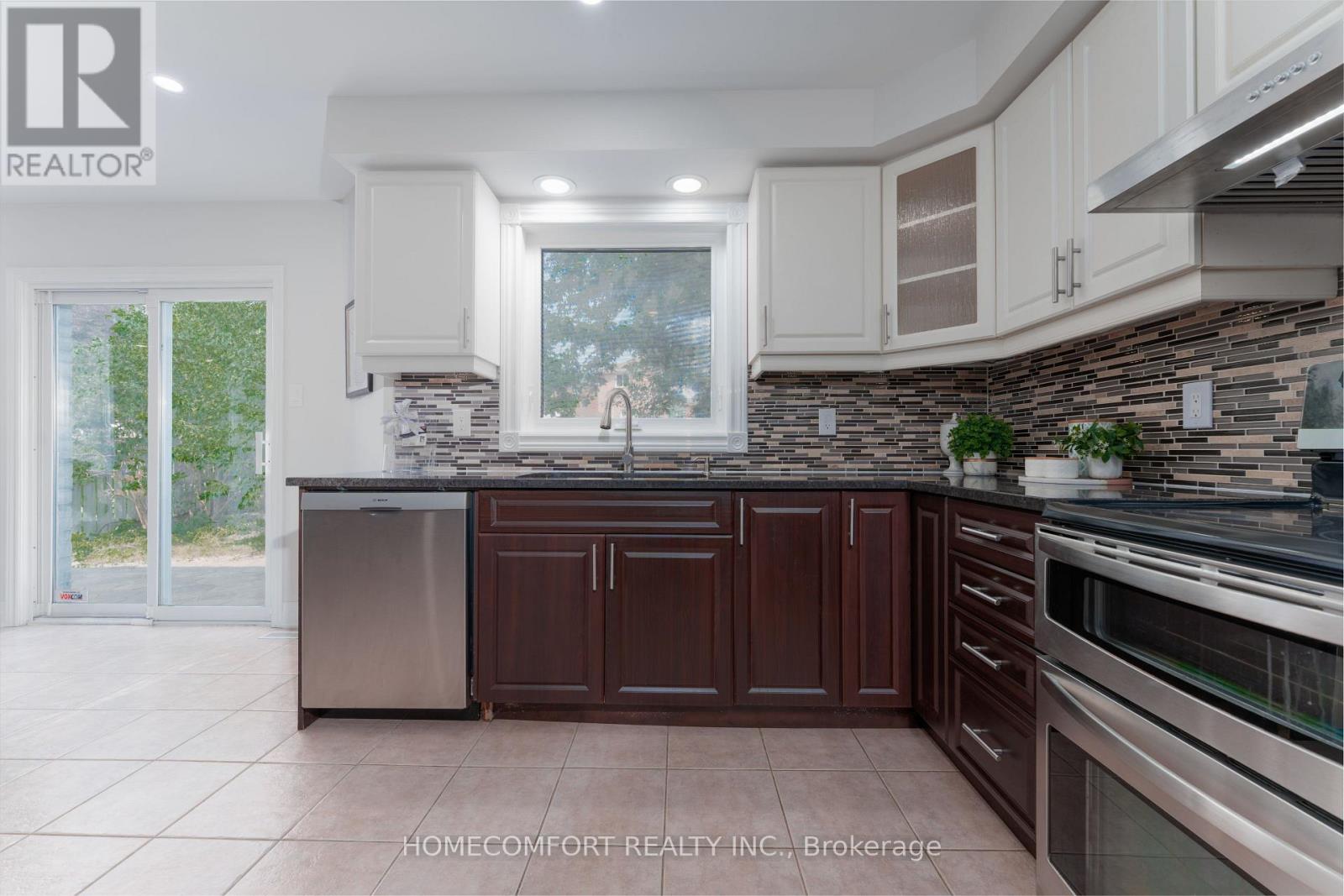 68 GRACE CRESCENT - 13