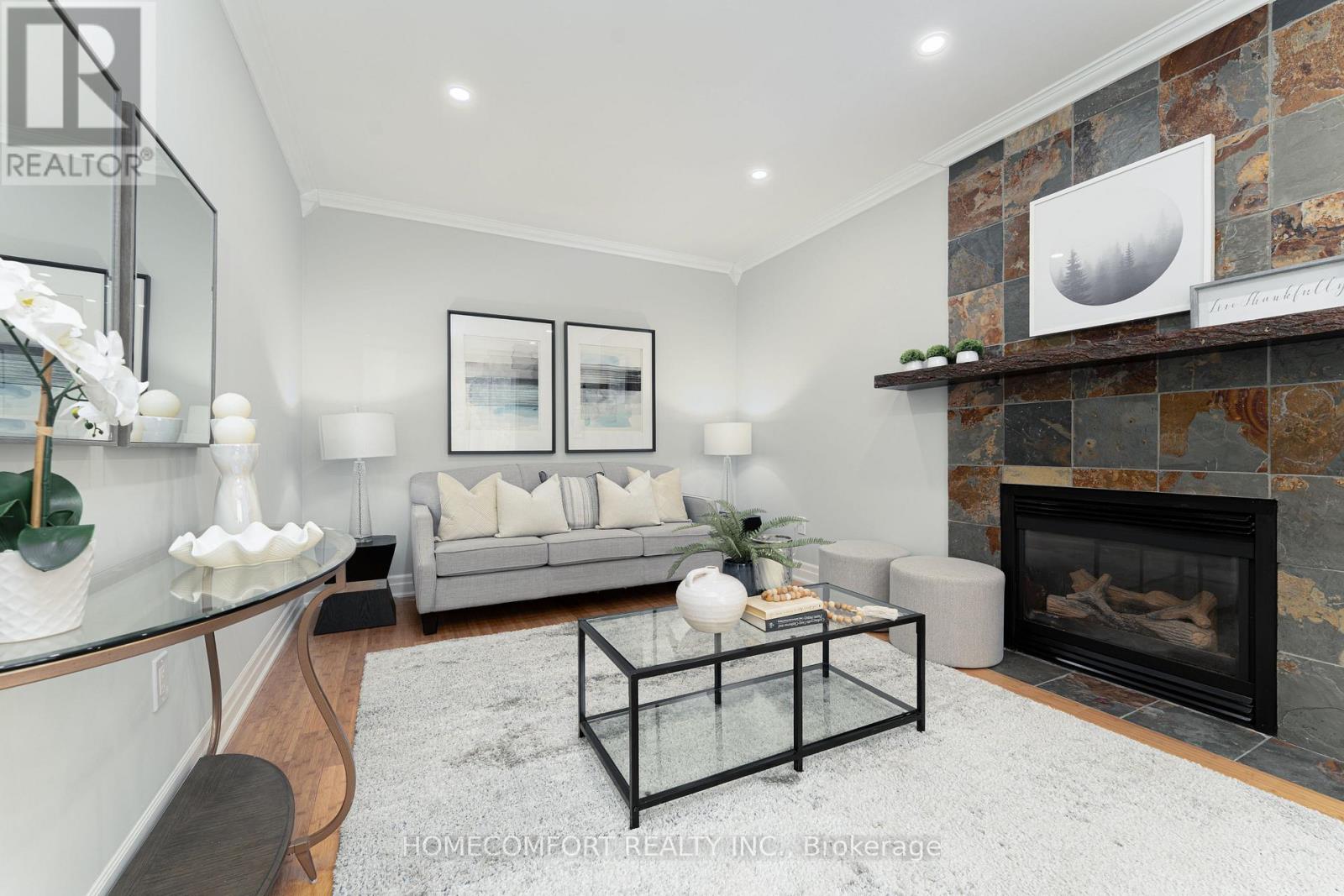 68 GRACE CRESCENT - 4