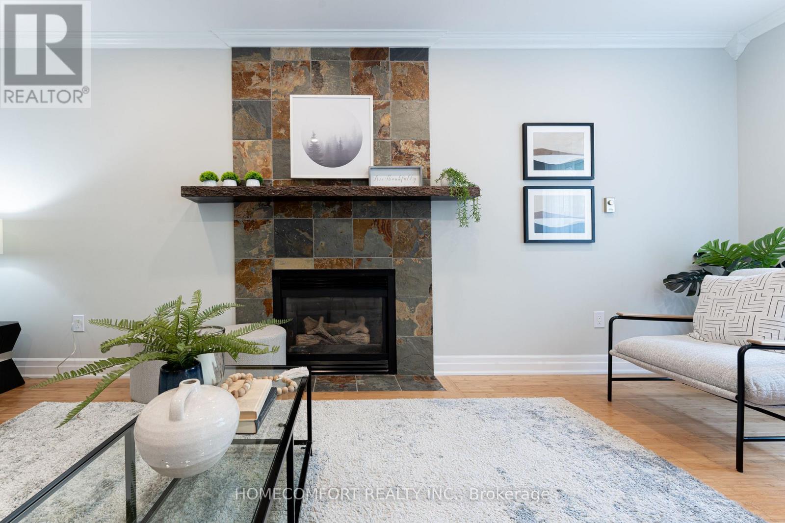 68 GRACE CRESCENT - 8