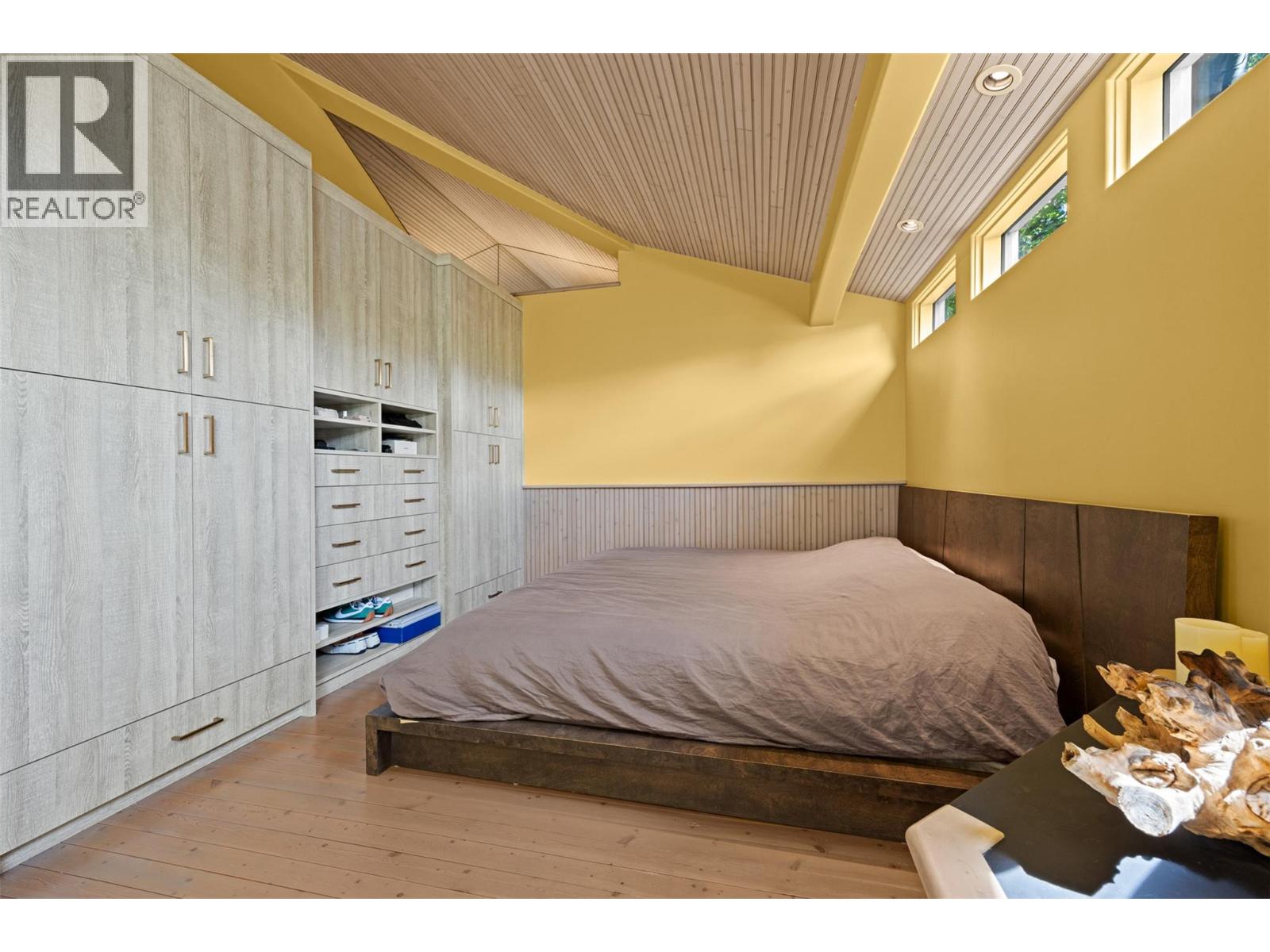 #1 379 Collett Road - 40
