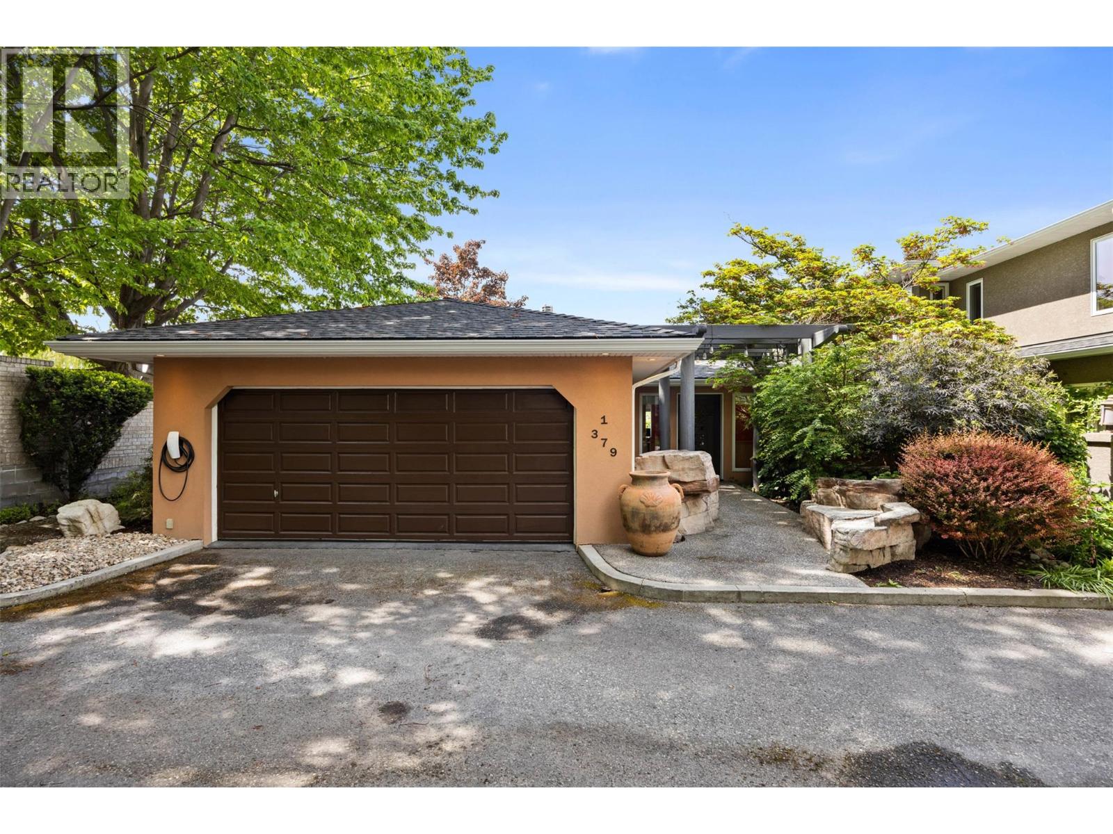 #1 379 Collett Road - 7