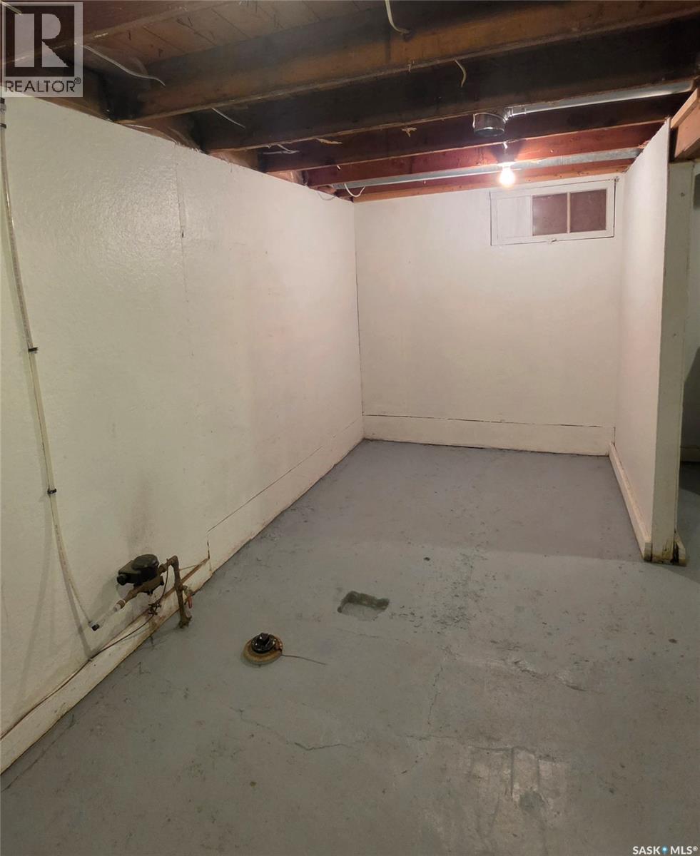 223 3rd STREET NE - Image 32