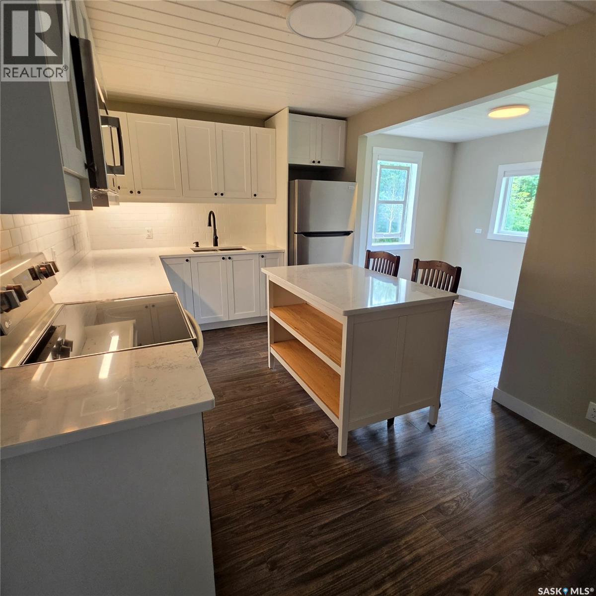 223 3rd STREET NE - Image 5