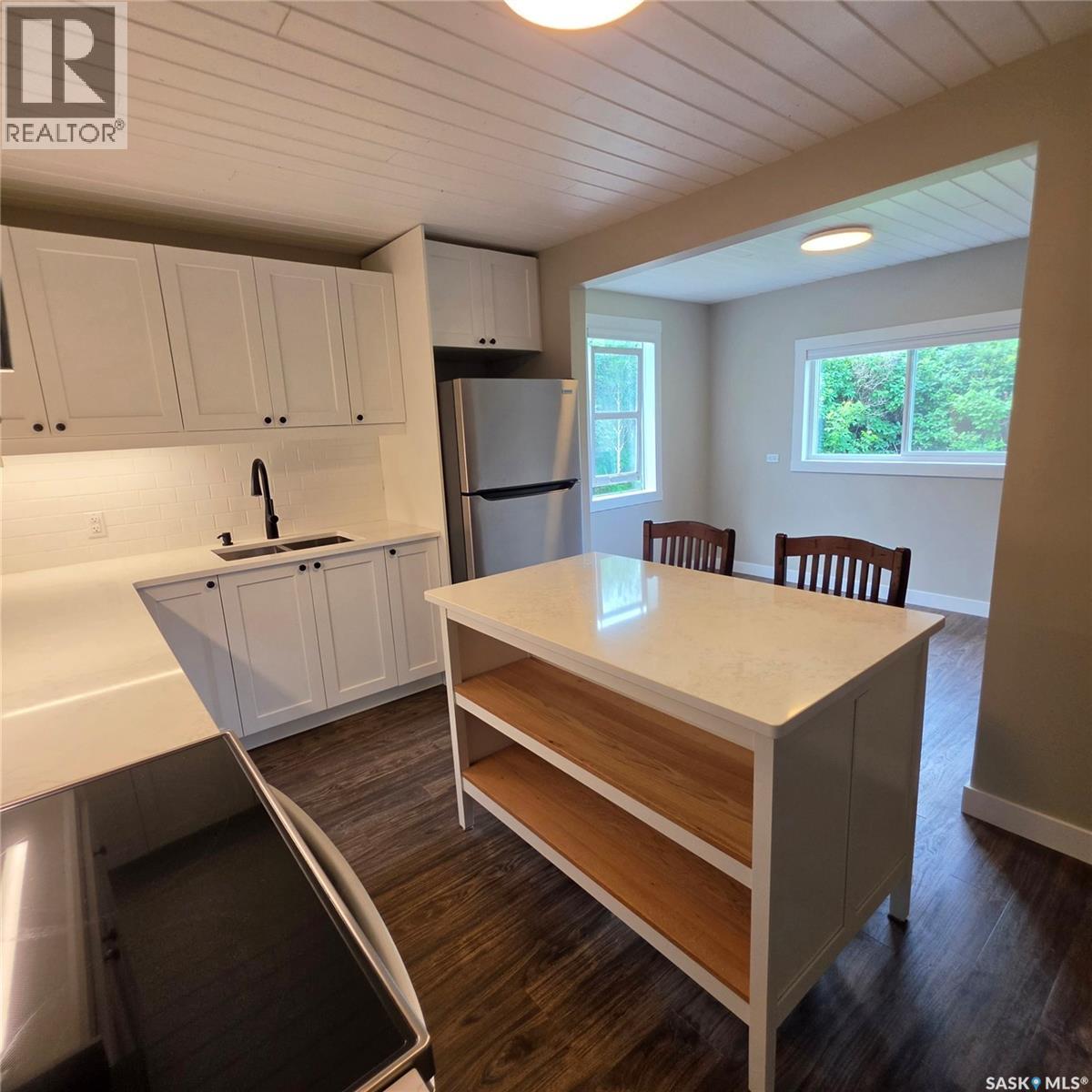 223 3rd STREET NE - Image 8