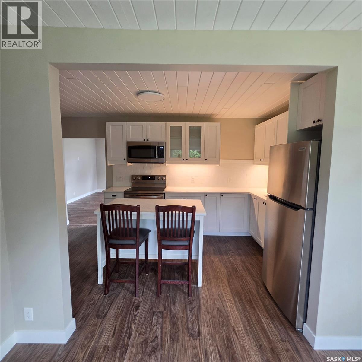 223 3rd STREET NE - Image 9