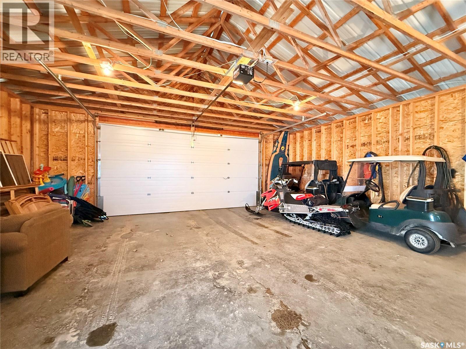 524 Vivian BAY - Image 42