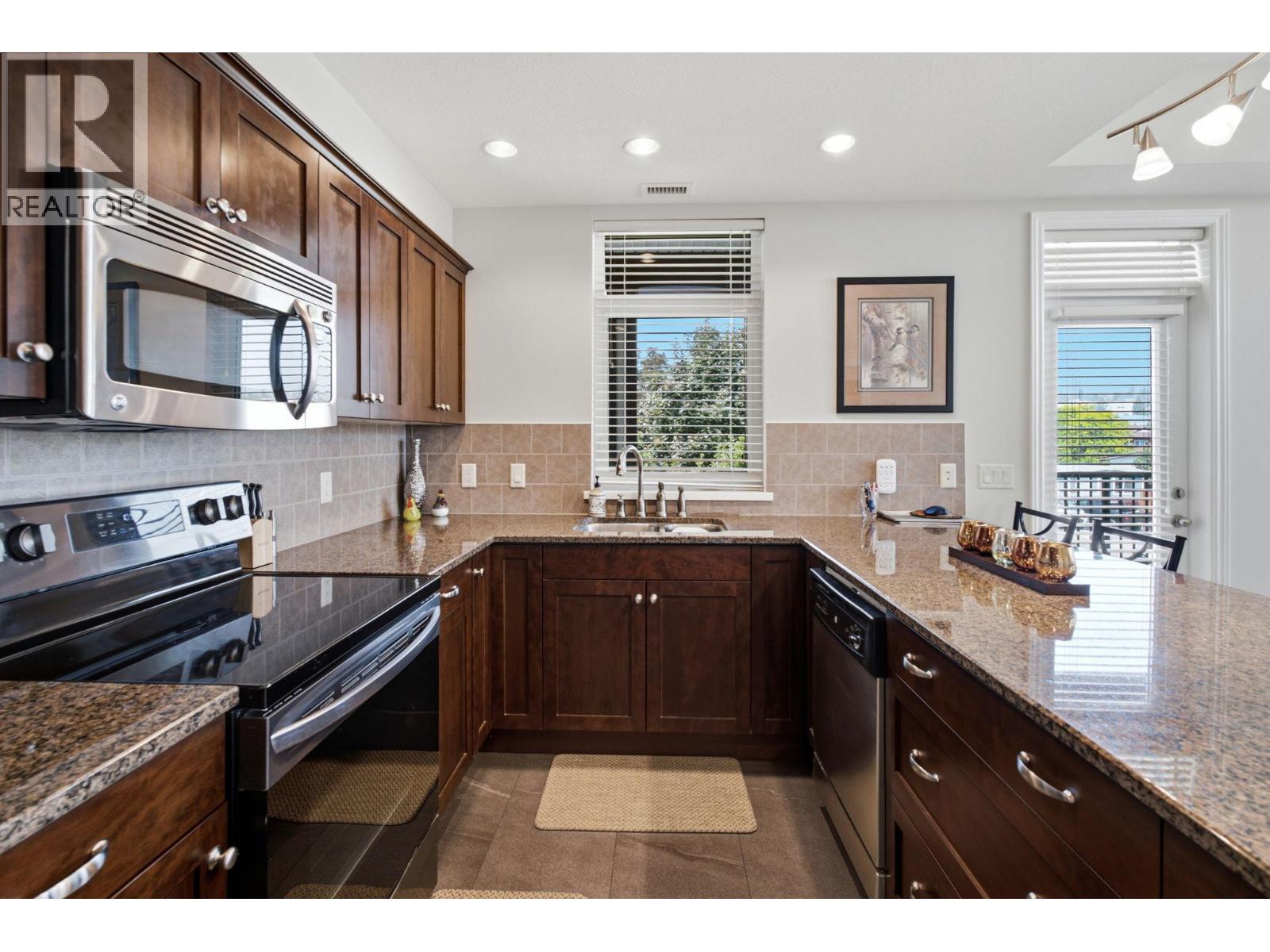 #1402 3833 Brown Road - 8