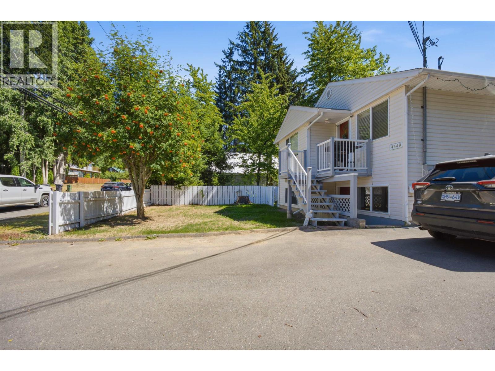 4449 PARK AVENUE - 17
