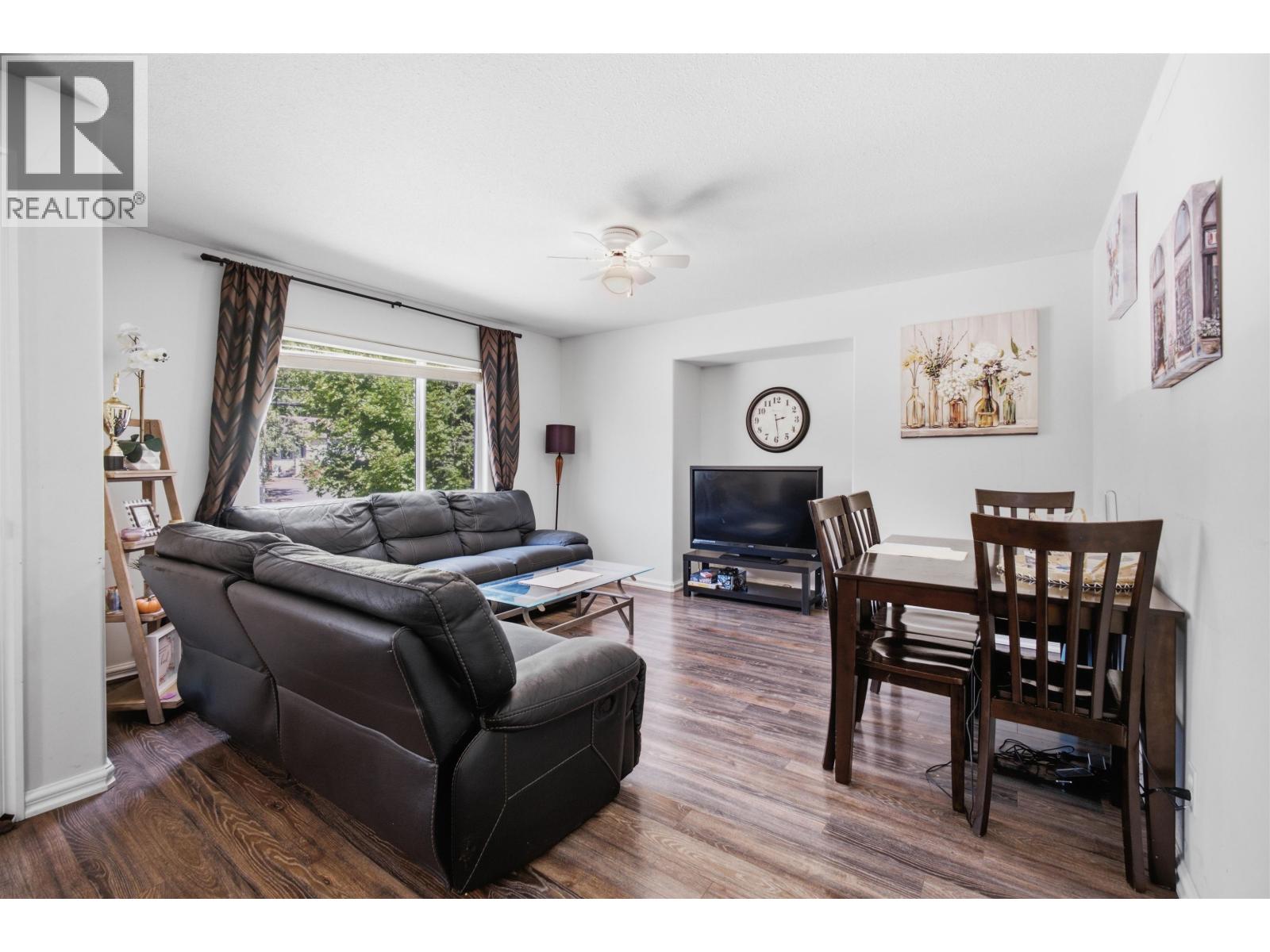 4449 PARK AVENUE - 2