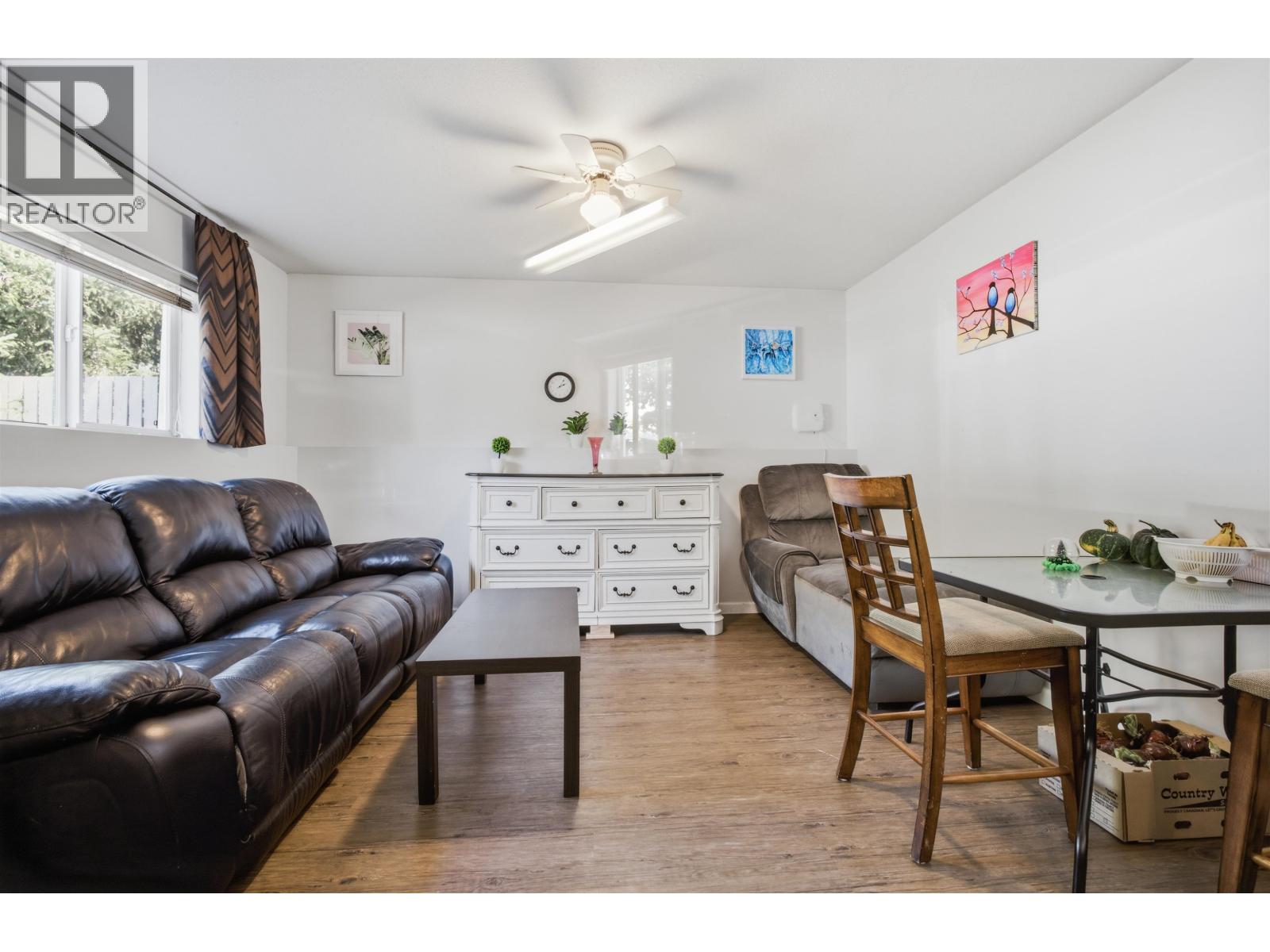 4449 PARK AVENUE - 10