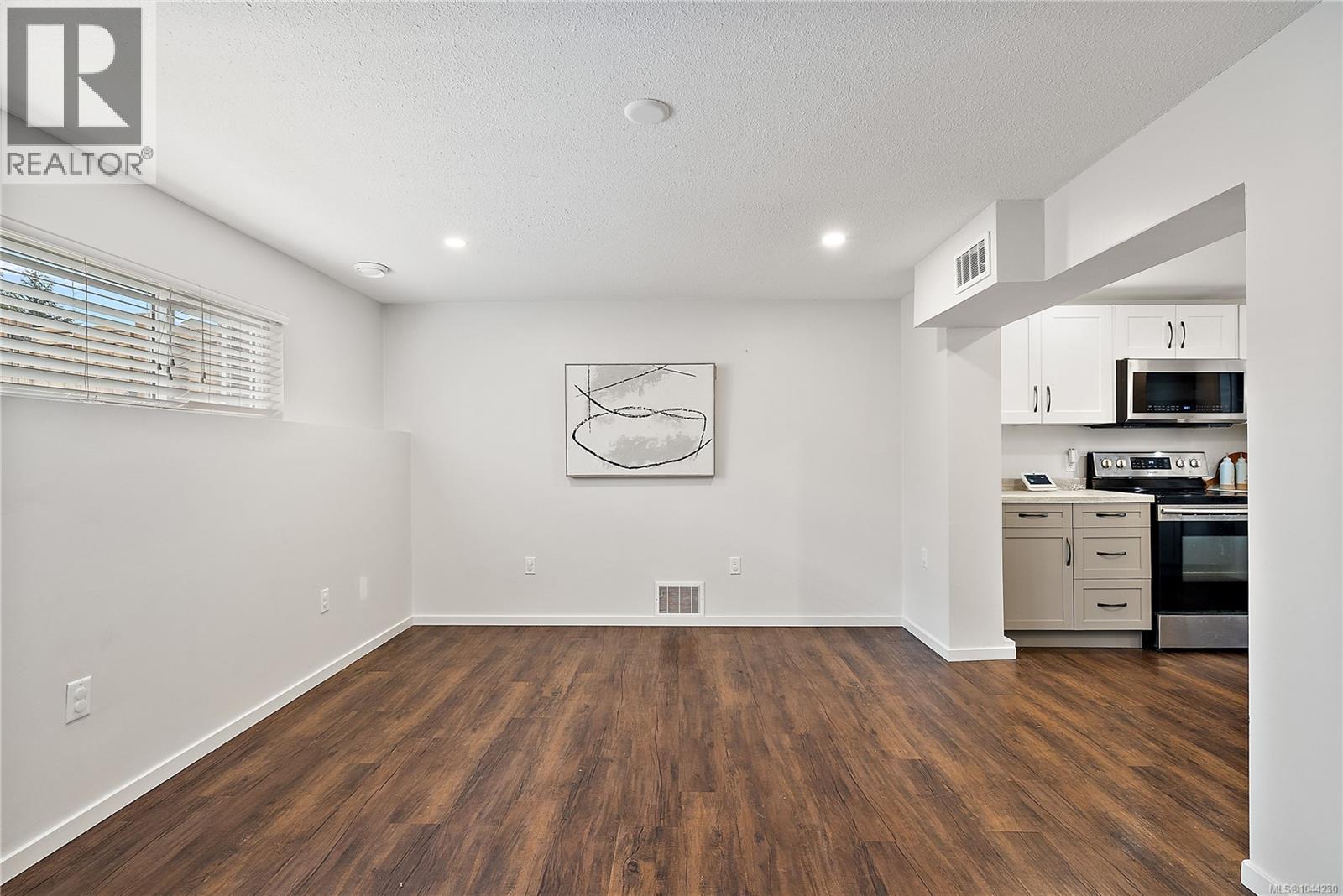 3053 Jenner Rd - 19