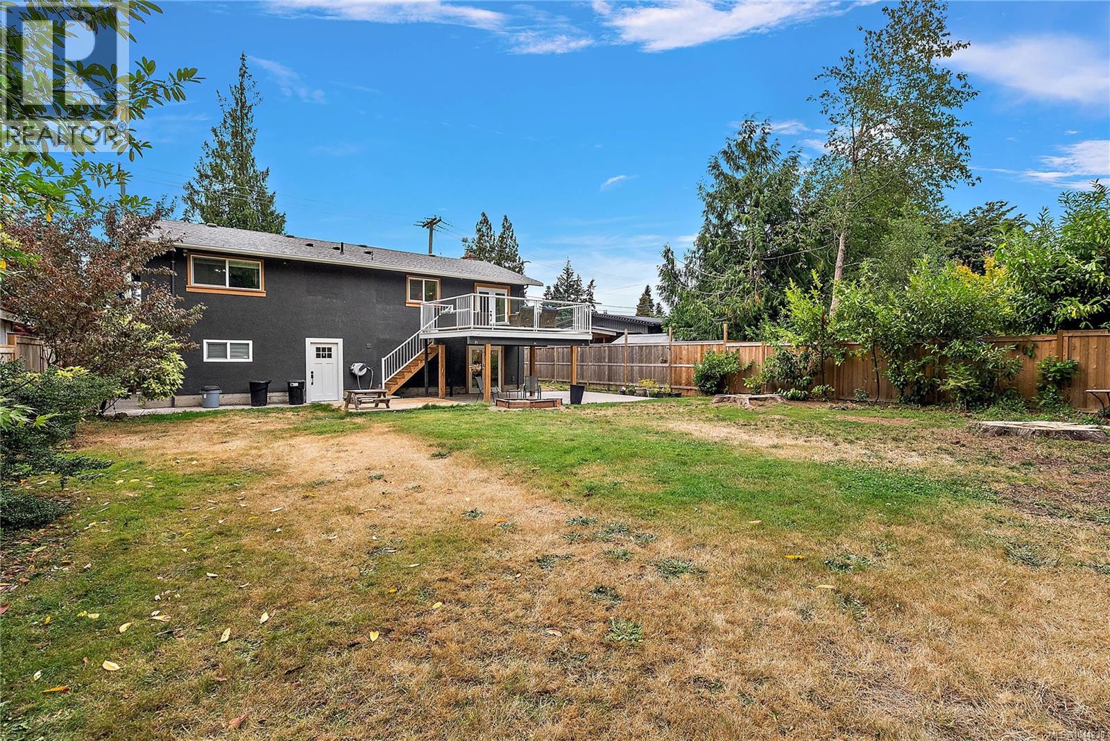 3053 Jenner Rd - 34