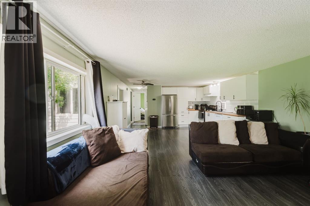 9709 107 Avenue - 13