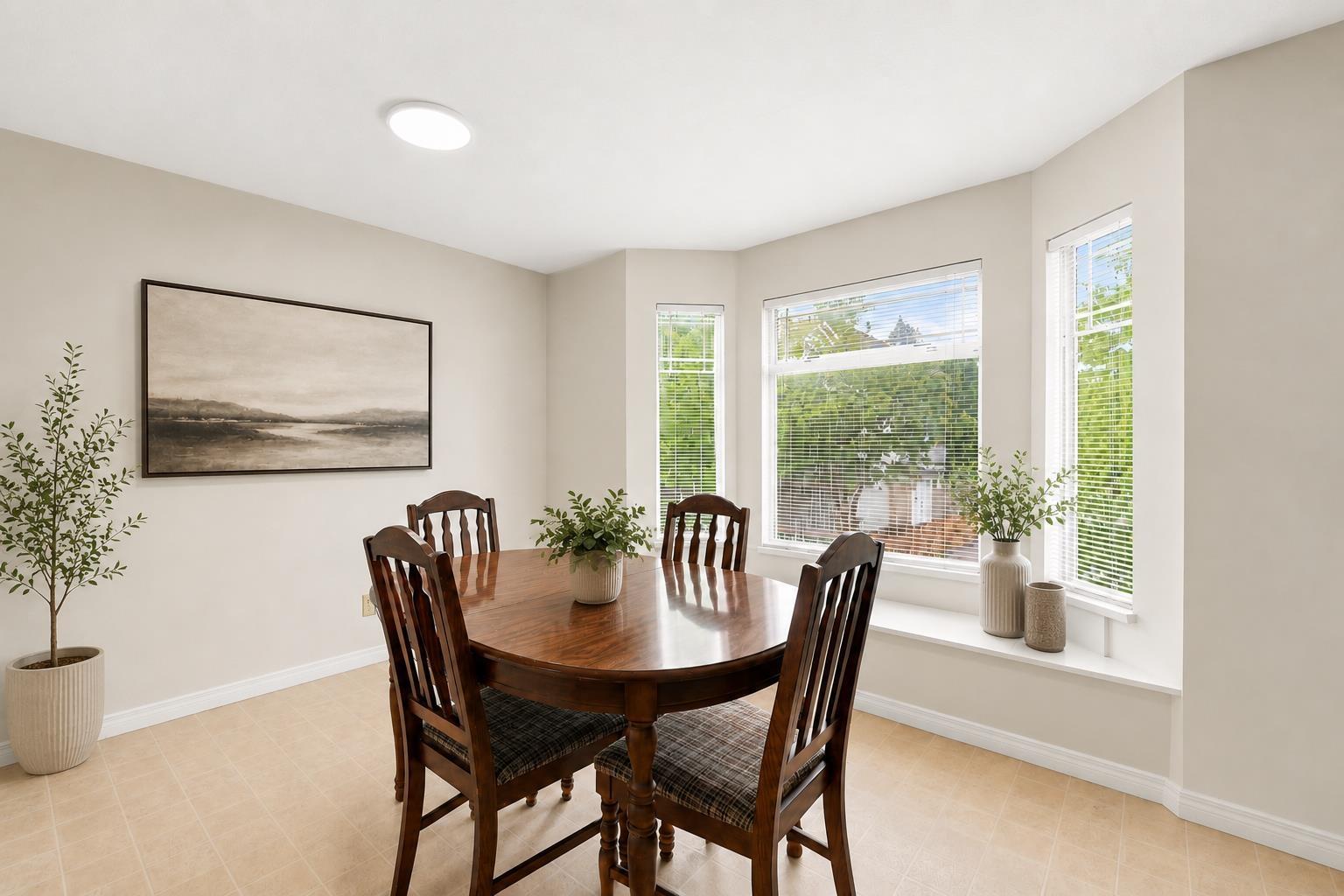 3 Bed, 3 Bath House for Sale in Surrey – 20 15550 89 AVENUE, Surrey – MLS# R3148699 - Image 7